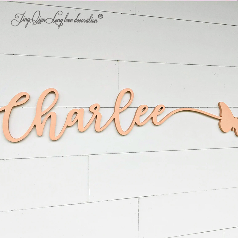 ป้ายชื่อเด็กแบบกำหนดเอง: ของตก - Baby Nursery Decor Girl บทวิจารณ์และราคา